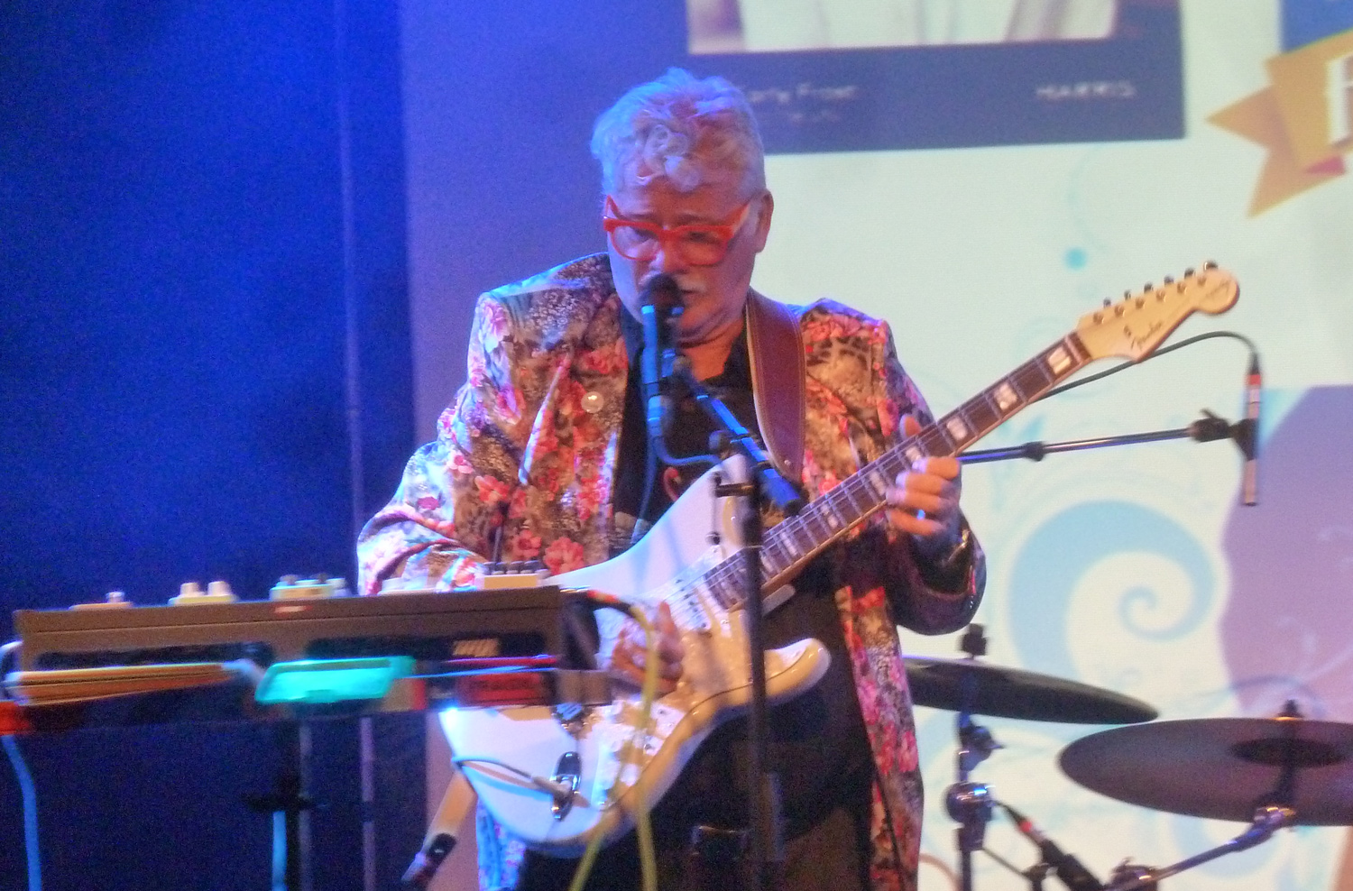 ChrisFinnenBand2025-11-21PortNoarlungaBluesFestivalAustralia (1).jpg